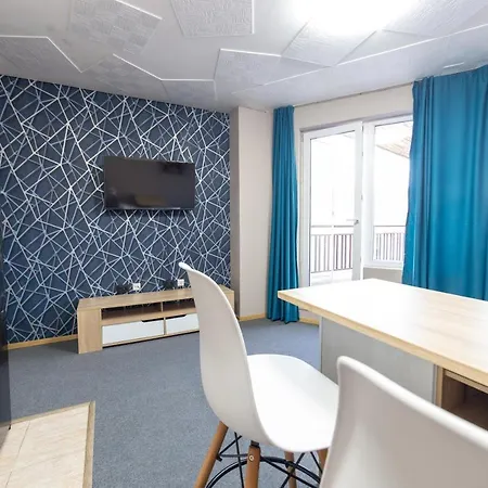 Luxury - Residens * Warna