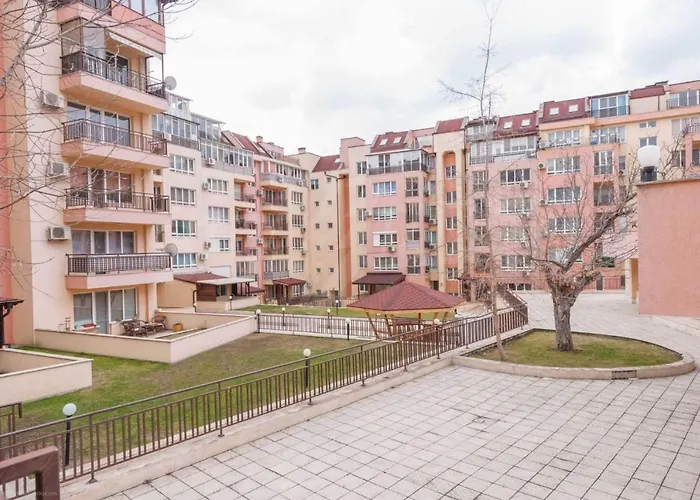 Luxury - Residens Varna